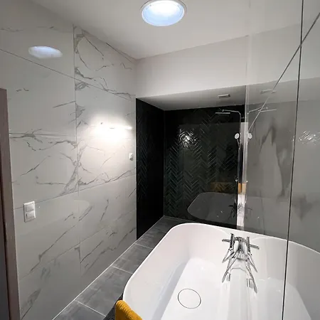 Cdp Apartment Alsoors